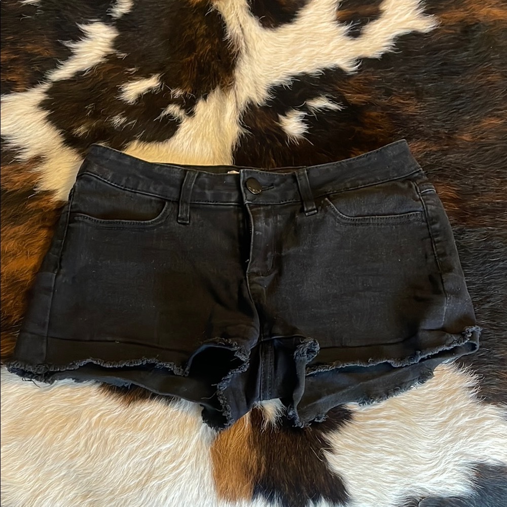 No Boundaries Black Jean Shorts Frayed Hem